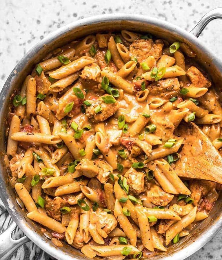 One Pan Creamy Cajun Pasta