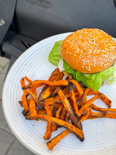 Basic Cheeseburger with Sweet Potato Fries